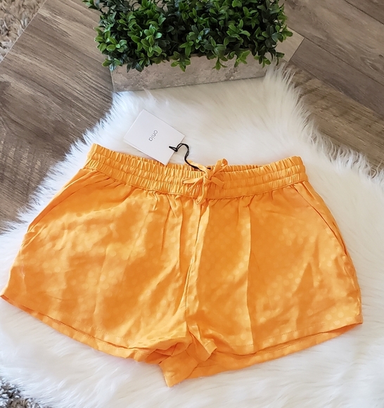 Onia Aleen Short Silky Dots Sunflower Short - Picture 1 of 6